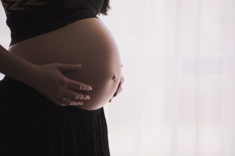 Pregnant support belt – the essential item for every expecting mum!
