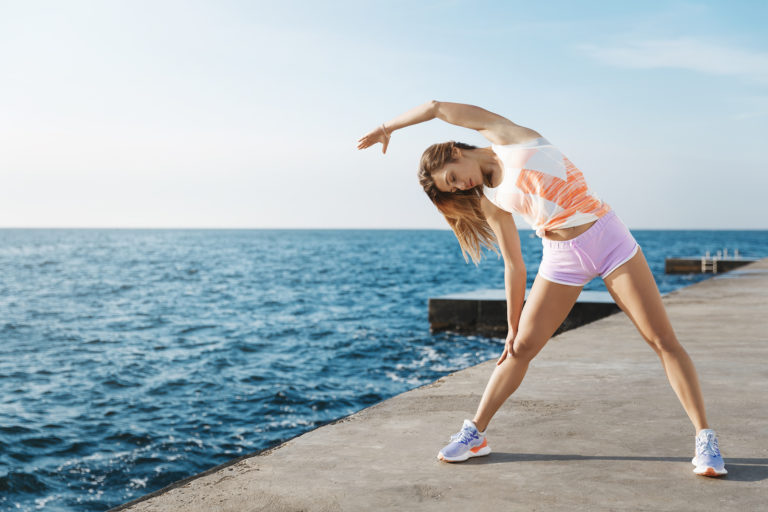 Yoga Teacher Jolene Cherry Shares 6 Powerful Reasons to Take Your Yoga Outdoors