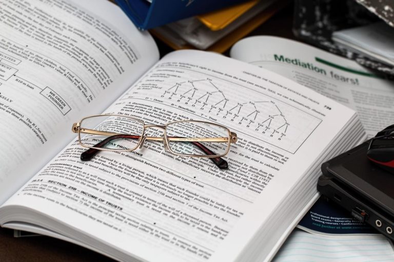 Why Finance is a Viable Career Option for Women
