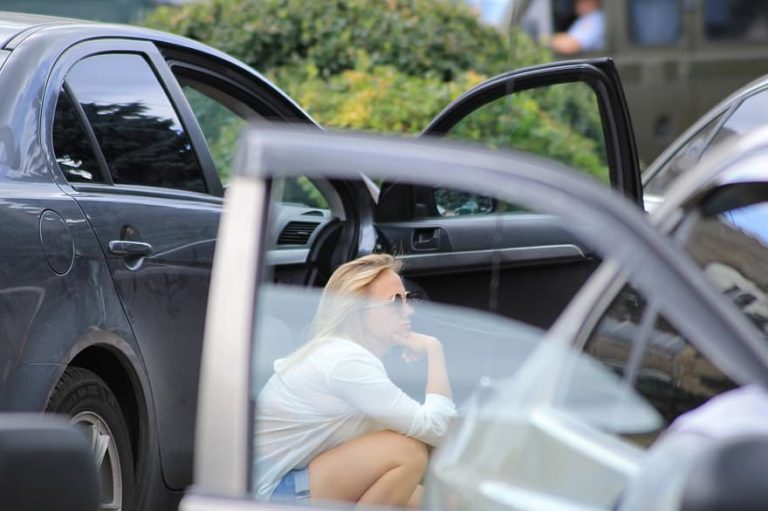 5 Road Safety Tips for Women