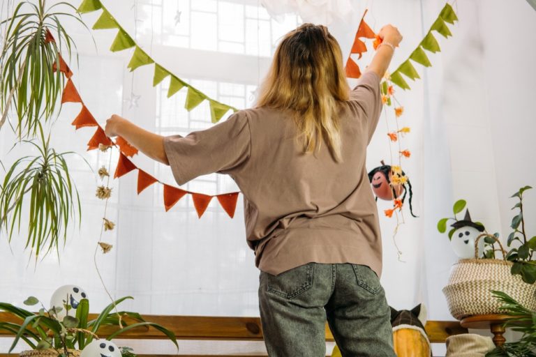 Deep Cleaning Checklist Before the Holidays
