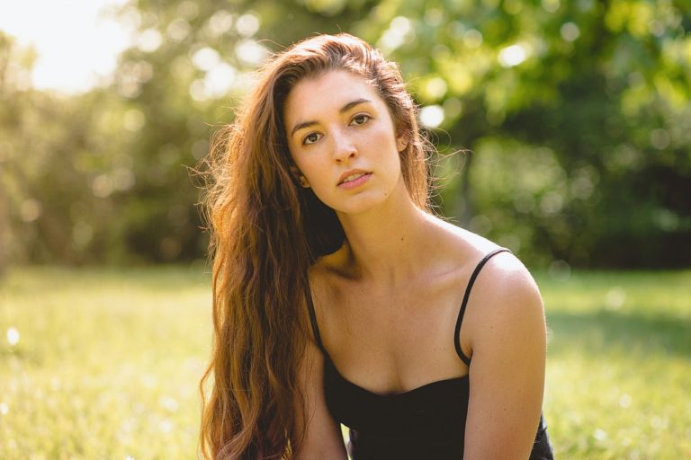 3 Reasons Women Get Their Breast Implants Removed