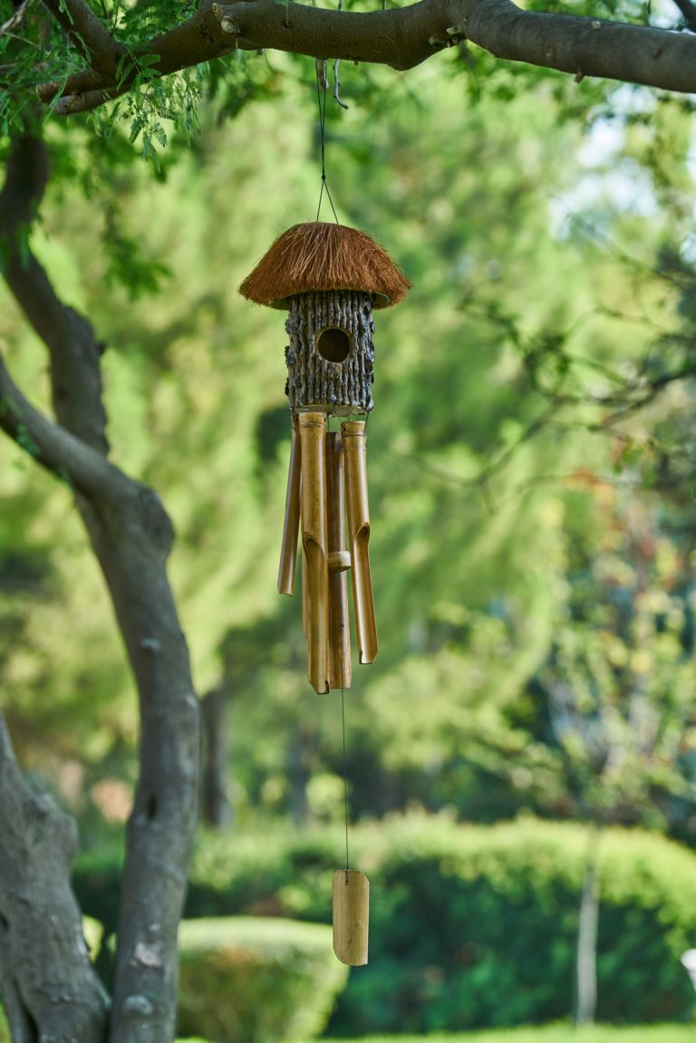 8 Tips for Buying a Wind Chime for Your Backyard
