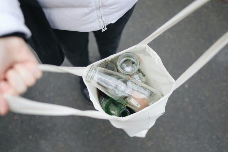7 Interesting Ways to Live More Environmentally Friendly