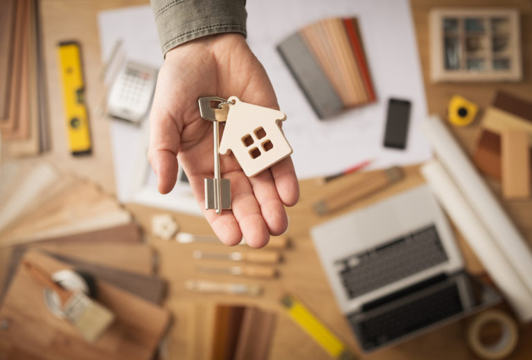 3 Vital Reasons To Use A Real Estate Agent When Selling A Home