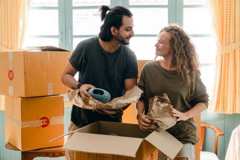 How to Efficiently Pack Up a House for a Move in a Short Timeframe
