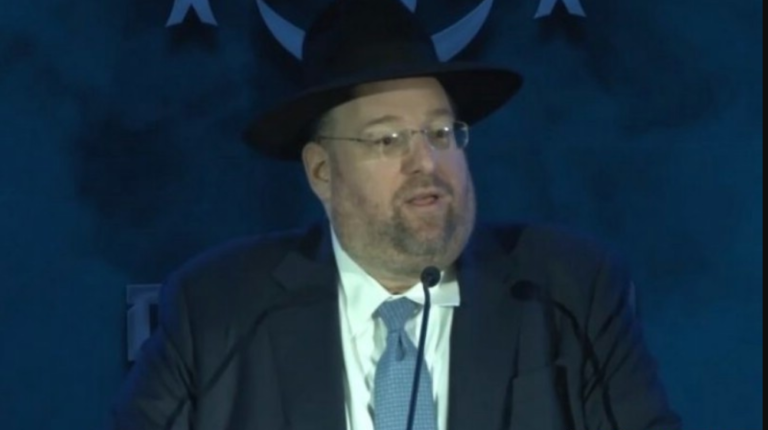Do You Know Who is Shlomo Rechnitz