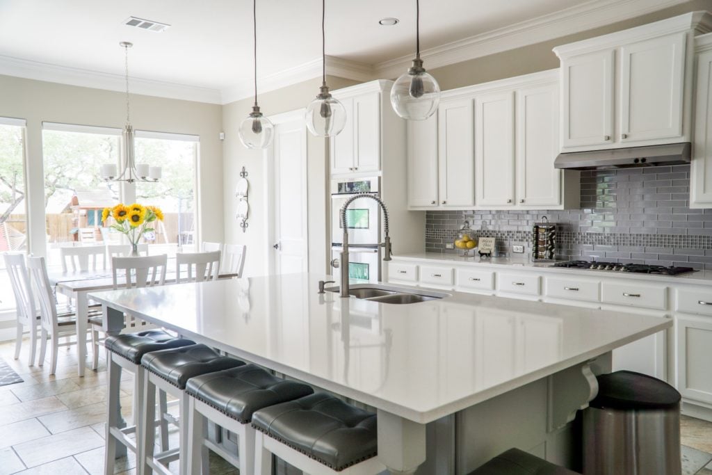4 Signs That Your Home's Kitchen Needs to be Remodeled