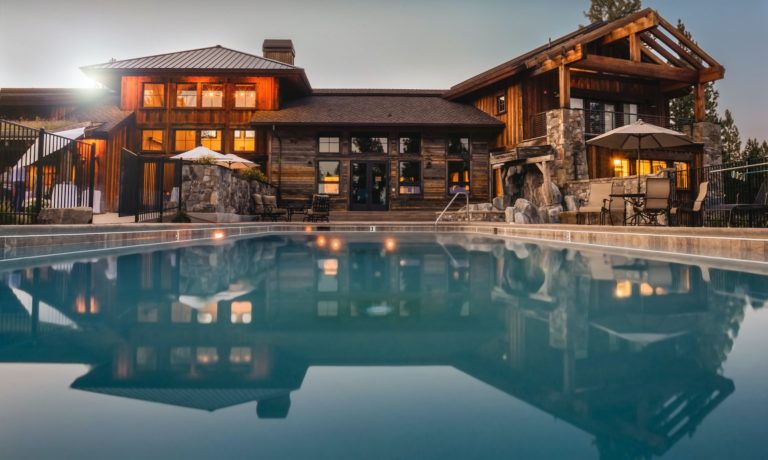 5 Smart Reasons to Use Real Estate as a Financial Investment￼