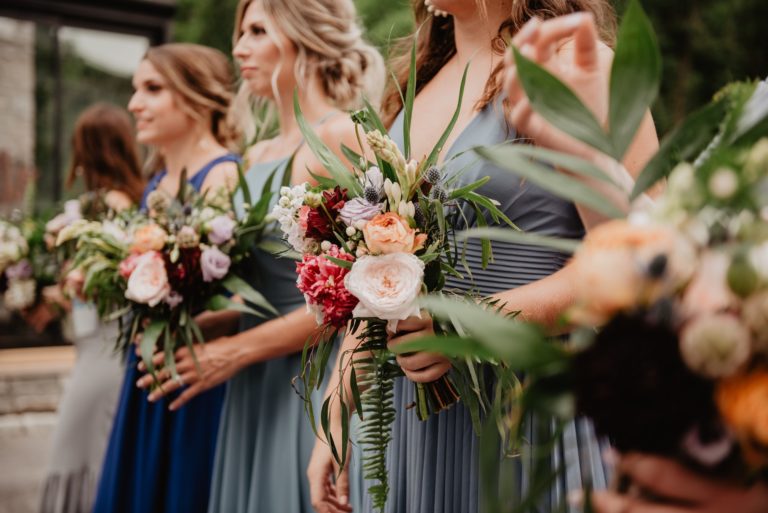6 Ways to Help Keep Your Wedding Day on Schedule