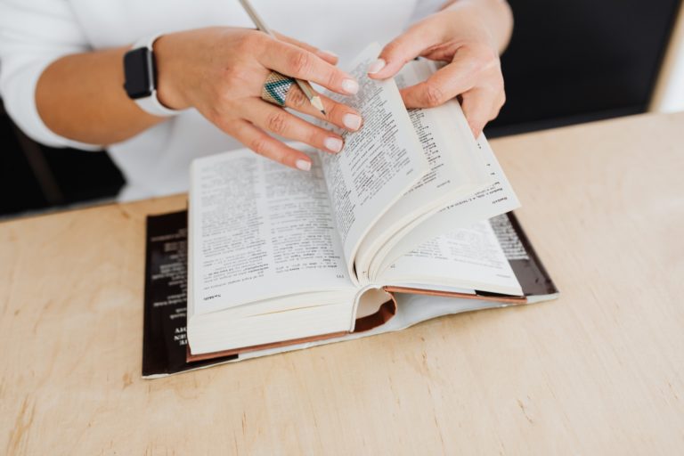 6 Reasons You Shouldn’t Translate a Legal Document Yourself