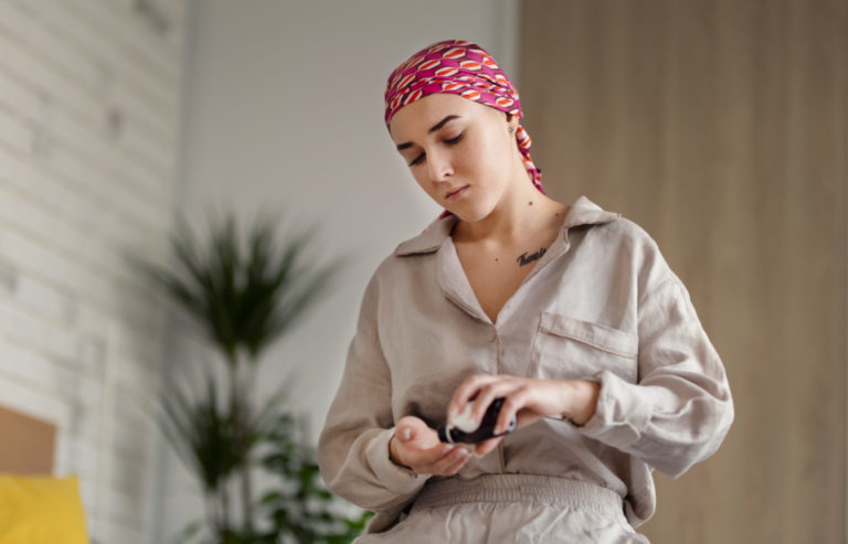  7 Gifts to Get for a Cancer Patient that Aren’t Balloons