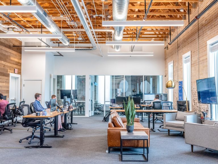 5 Breakthrough Tech Innovations Reshaping the Modern Workplace