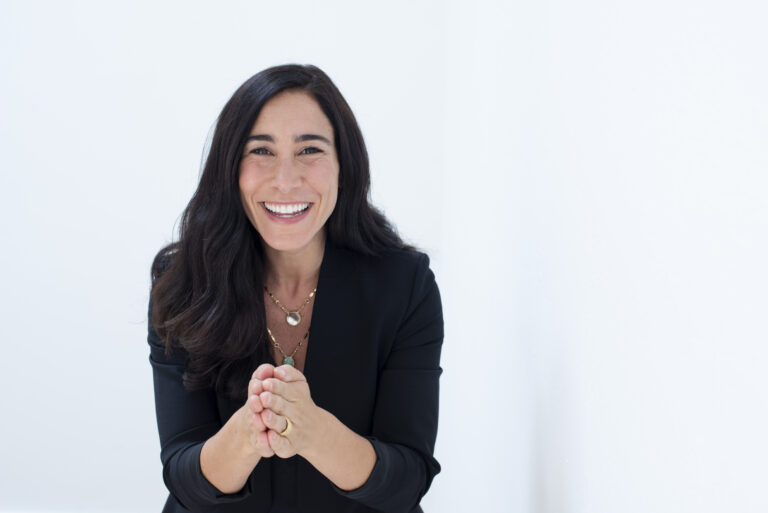 Overcoming Overwhelm with Julie Santiago: Stephanie’s Journey to Work-Life Balance as a New Mom