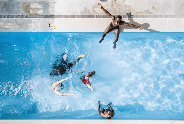 Why Do Apartment Buildings Need Amenity Centers?