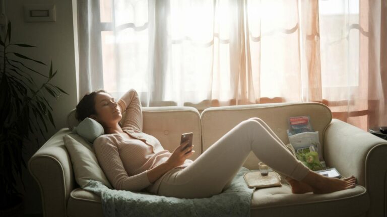 Postpartum Recovery Essentials: Radiant Self-care Tips