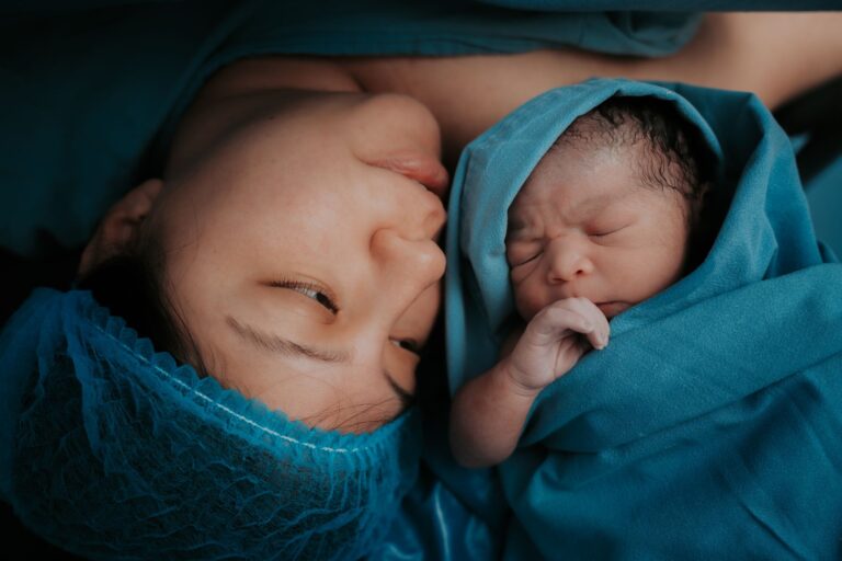 5 Ways to Support Your Postpartum Wife